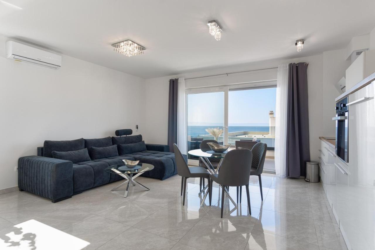 Sea View Apartment With Parking - Dina Makarska Exterior photo